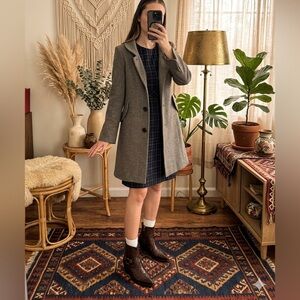 Chic Tan Women's Trench Coat